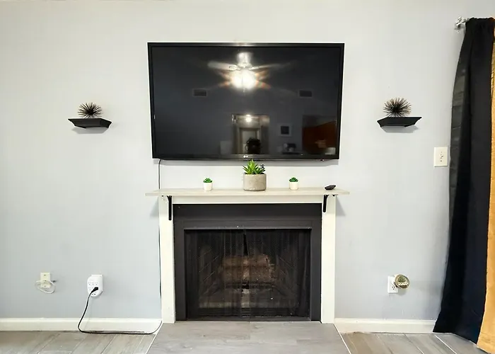 Vibrant Vibe 2x1 By Famu & Fsu Holiday home *